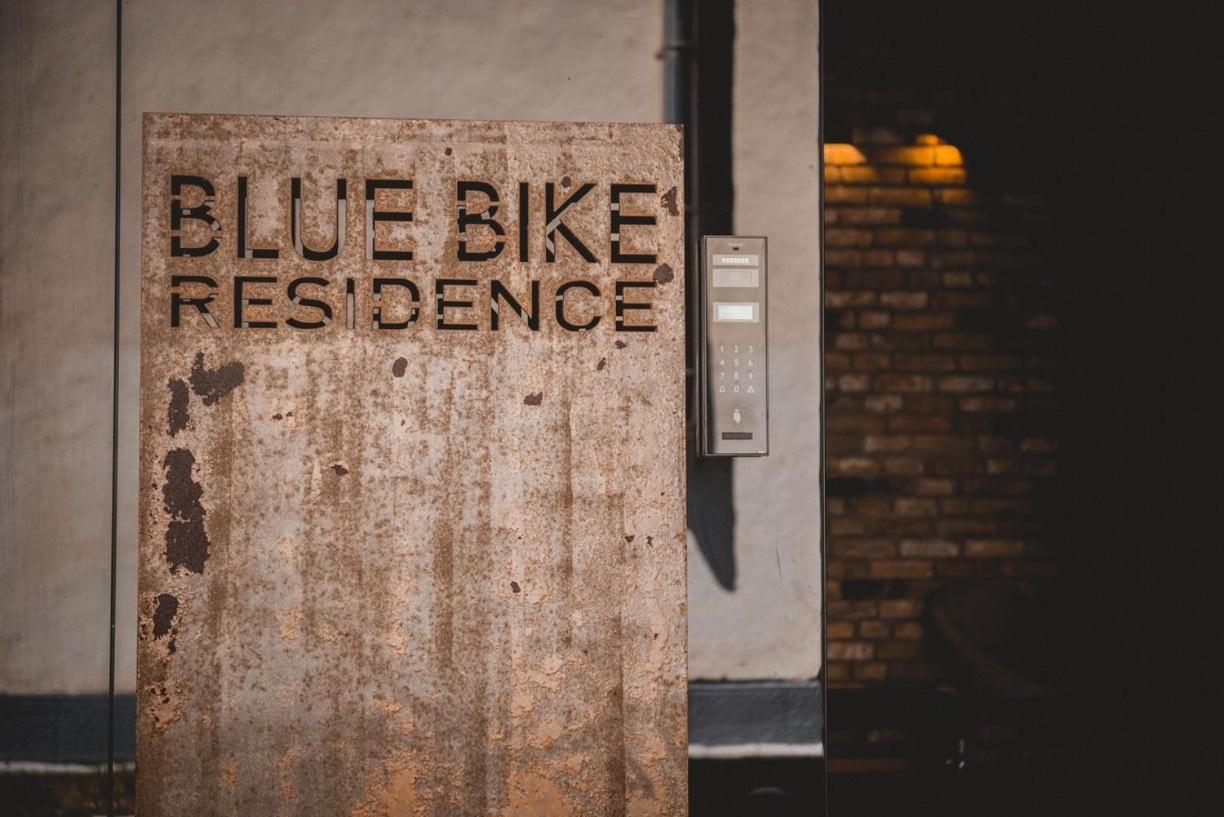 Seaside Studio Blue Bike مامايا المظهر الخارجي الصورة